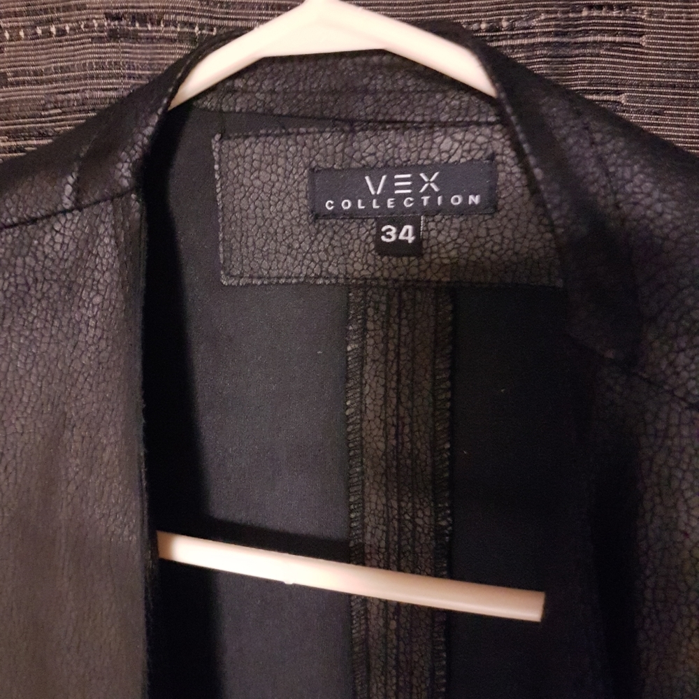 VEX COLLECTION Jacket. - Picture 2 of 8